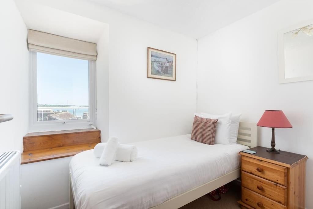 Charming 3 Bedroom Harbour Cottage With Parking 펜젠스 외부 사진