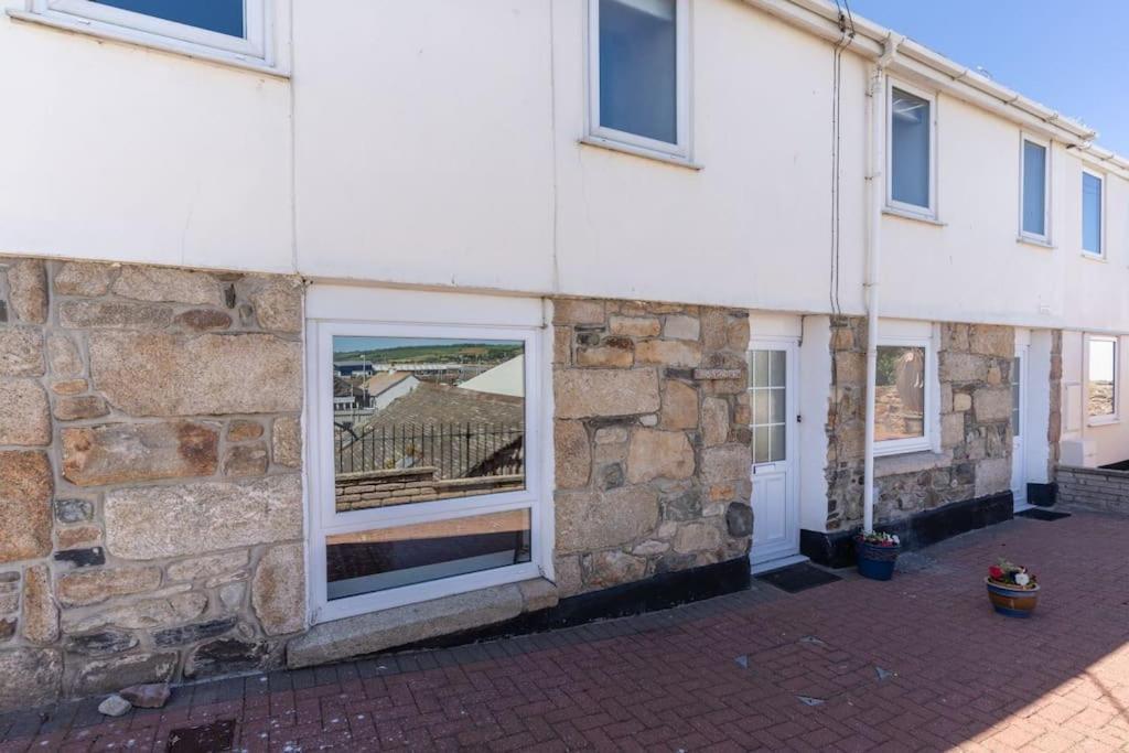 Charming 3 Bedroom Harbour Cottage With Parking 펜젠스 외부 사진