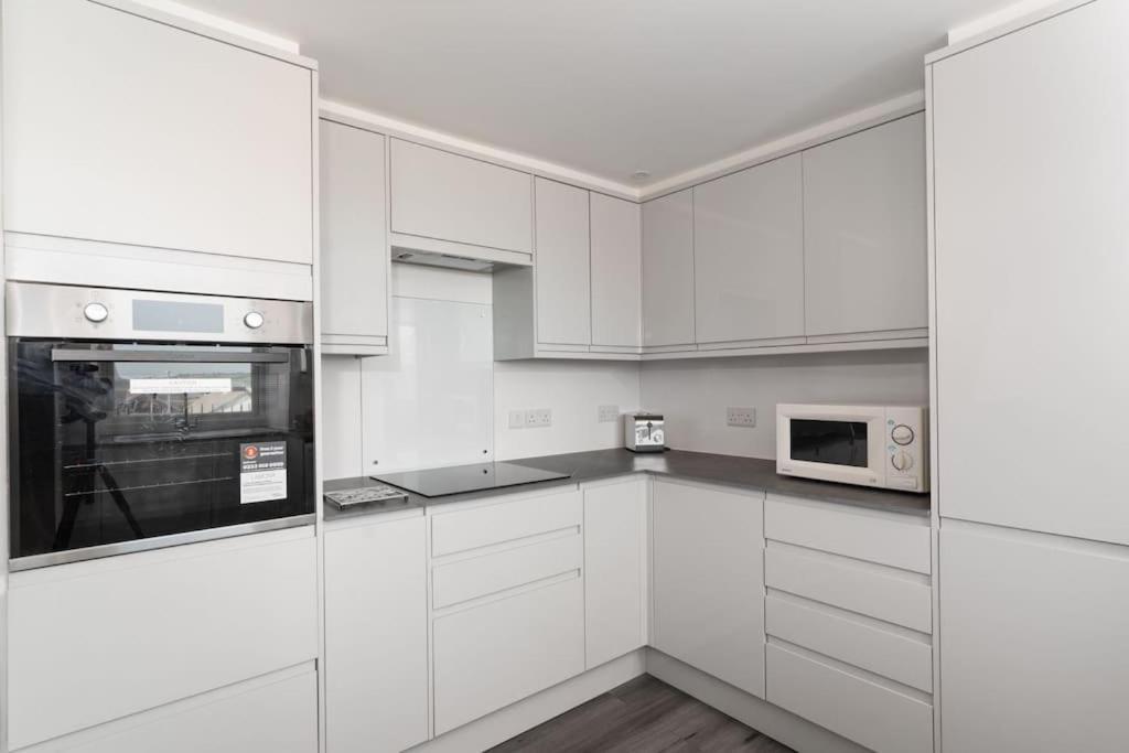 Charming 3 Bedroom Harbour Cottage With Parking 펜젠스 외부 사진